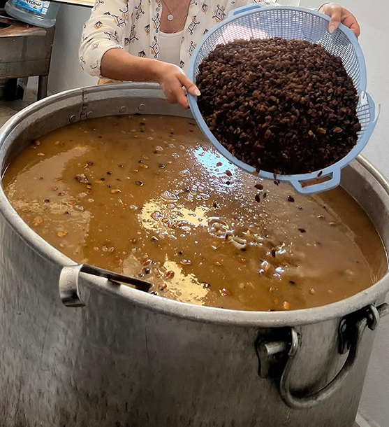 Aşure Dağıtımımız Başlamıştır!